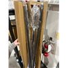 Image 2 : Holiday Styling String Light Poles, 9ft, Double, 2 Pack