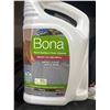 Image 2 : Bona Hard-Surface Floor Cleaner 128 FL OZ Ready-to-Use Refill