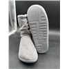 Image 2 : Pair of Gray Slipper Boots, Medium Size US 7-8, UK 5-6, EU 38-39