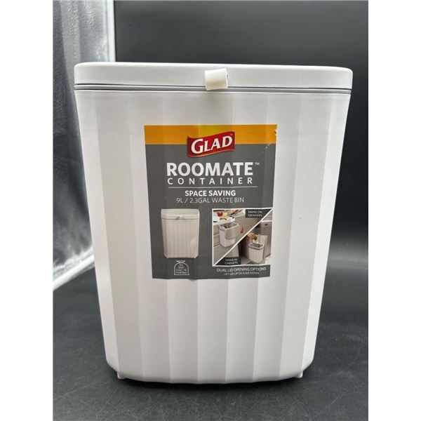 Glad Roommate Container, Space-Saving 5.7L Capacity