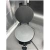 Image 3 : Brentwood TS-127 Stainless Steel Non-Stick Electric Tortilla Maker, 8 inch, Silver