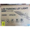 Image 2 : LED Parking Lot Light, 200W, 3Pack, Dusk to Dawn Photocell