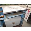 Image 8 : Concession Kiosk Cart on Wheels w/ Beverage Tub 90" x 25" x 44"H