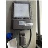Image 3 : NEW 150W LED STREET LIGHT WITH PHOTOCELL