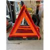 Image 2 : LOT OF SAFETY CONES AND HAZARD TRIANGLES