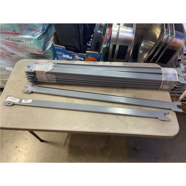 LOT OF EZ-RECT TYPE ONE FRAME CONNECTERS