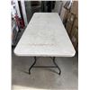 Image 2 : FOLDING MARKET TABLE
