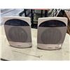 Image 1 : 2 SMALL HEATERS
