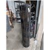 Image 1 : 5FT TALL DESIGNER METAL LAMP