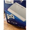 Image 2 : PLAYSTATION 3 WITH BOX