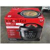 Image 2 : INSTANT POT 7IN1 DUO WIDE BASE ELECTRIC PRESSURE COOKER - TESTED WORKING, RETAIL $229