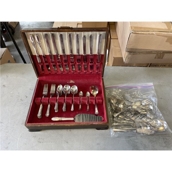 CUTLERY CANTEEN WITH ASSORTED CUTLERY