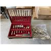 Image 1 : CUTLERY CANTEEN WITH ASSORTED CUTLERY