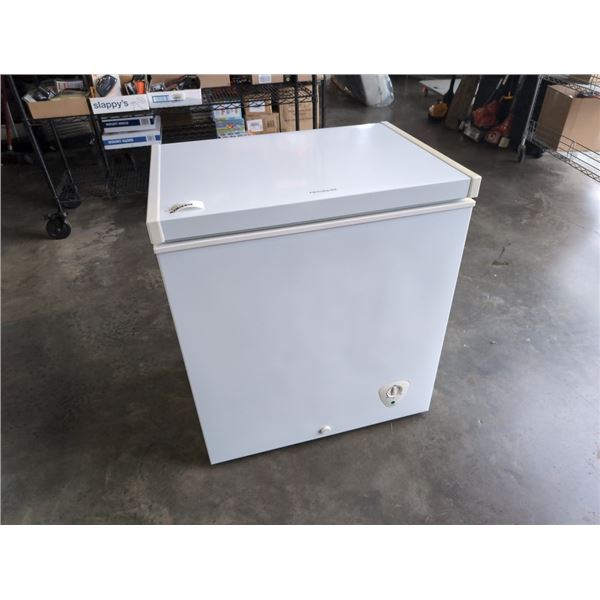 FRIDGIDAIRE CHEST FREEZER
