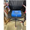 Image 2 : MESH BACK OFFICE ARMCHAIR AND CASHBOX WITH