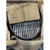 Image 2 : CASE OF NEW METAL DEHYDRATOR/ STEAMER TRAYS
