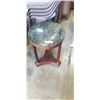 Image 1 : MARBLE TOP SIDE TABLE