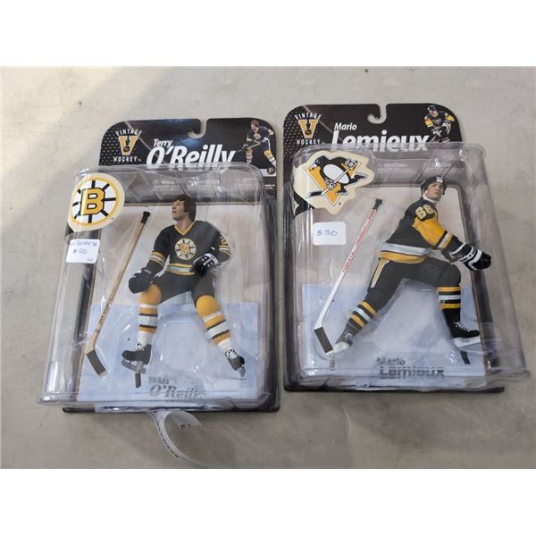 MCFARLANE FIGURES MARIO LEMIEUX AND TERRY O'REILLY