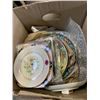 Image 2 : 2 BOXES OF VARIOUS CHINA