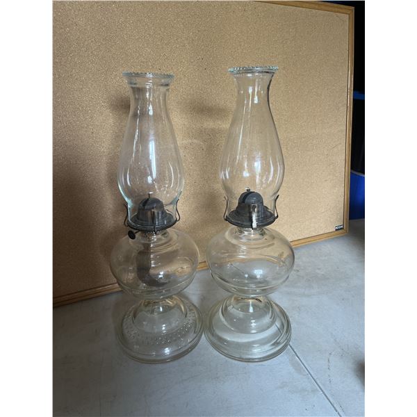 Antique oil/kerosene lanterns
