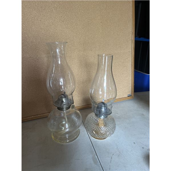 Antique oil/kerosene lanterns