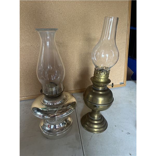 Antique oil/kerosene lanterns