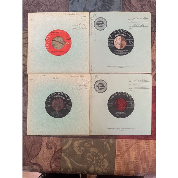 4 Elvis Presley 45’s