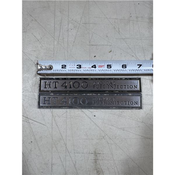 HT4100 fuel injection badge set