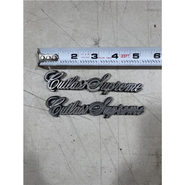 Cutlass supreme badge set
