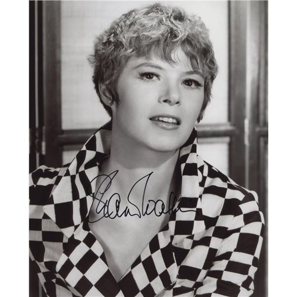 Singer Shani Wallis signed photo