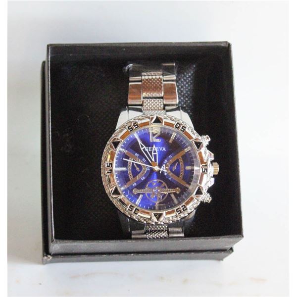 LADIES FASHION WATCH; GENEVA SILVER COLOUR WITH