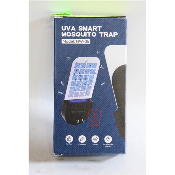 NEW SMART FLYING INSECT TRAP 2-IN-1 PLUG IN