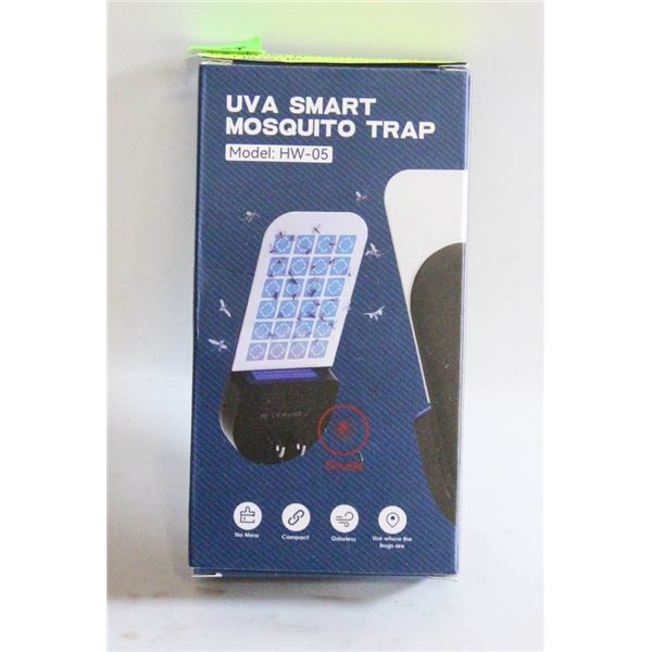 NEW SMART FLYING INSECT TRAP 2-IN-1 PLUG IN