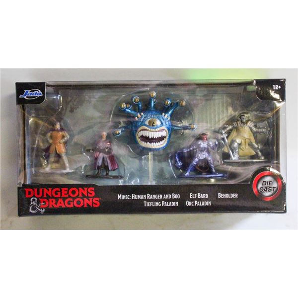 NEW SEALED DUNGEONS & DRAGONS DIECAST FIGURES