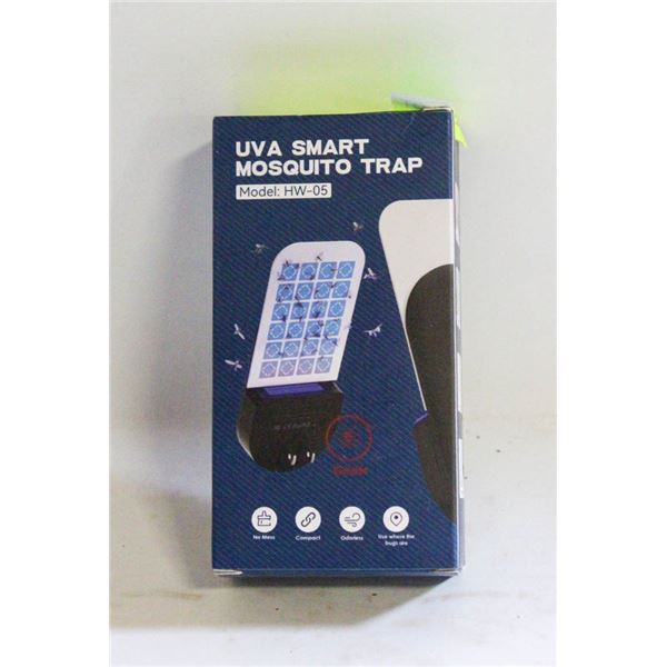 NEW SMART FLYING INSECT TRAP 2-IN-1 PLUG IN