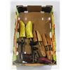 Image 1 : FLAT OF SHOE STRETCHERS