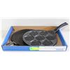 Image 1 : FINDLAY CAST IRON GRIDDLE PAN AND NO STICK MINI