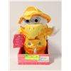 Image 1 : WORKING ANIMATED SINGING DUCK LIGHT-UP