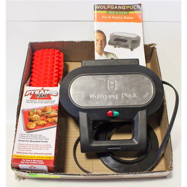 WOLFGANG PUCK COOKER + COOKING MAT