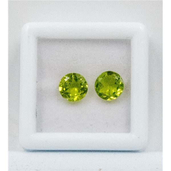 #207-NATURAL GREEN PERIDOT GEMSTONES 2.5 CT