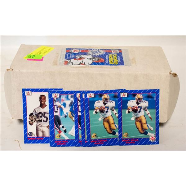 BOX OF VINTAGE FOOTBALL CARDS