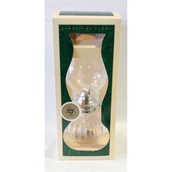 LAMPLIGHT FARMS 14" REPRODUCTION OIL LAMP IN BOX