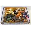 Image 1 : LOT OF DIFFERENT FIGURES