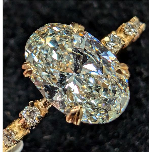 BZ2286-5D 10K LAB DIAMOND RING