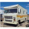 Image 1 : 1977 WINNEBAGO BRAVE D21 CLASS A MOTORHOME