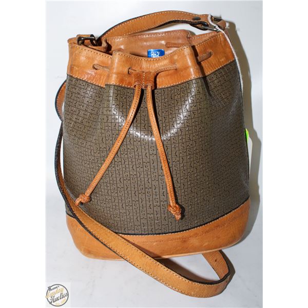 GENUINE LEATHER FRANCESCO SONVICO NEONOE