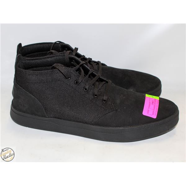 NEW TIMBERLAND MENS SIZE 13 DAVIS SQUARE CHUKKA