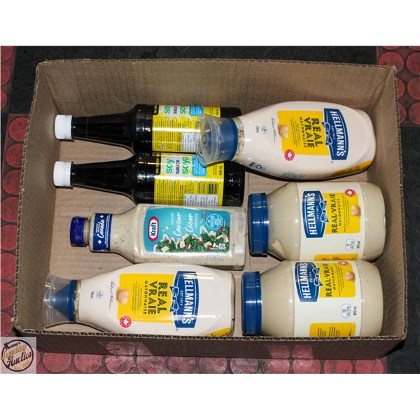 FLAT OF MAYO, DRESSING AND SOYA SAUCE