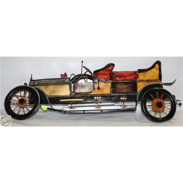 METAL CAR WALL DECOR