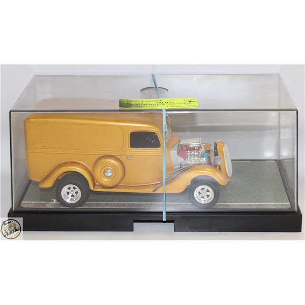 CUSTOM MADE MODEL CAR IN DISPLAY CASE